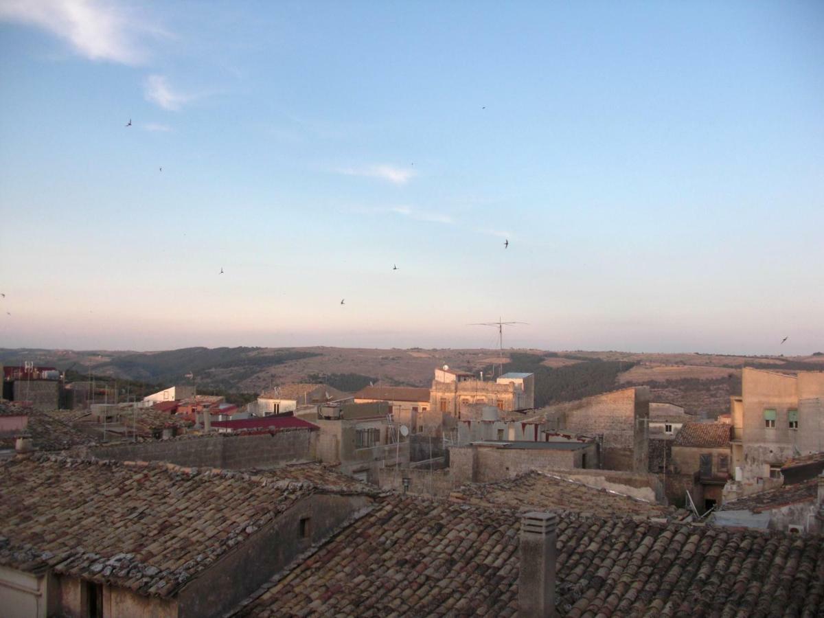 Sguardo Sul Barocco Ragusa Exterior foto
